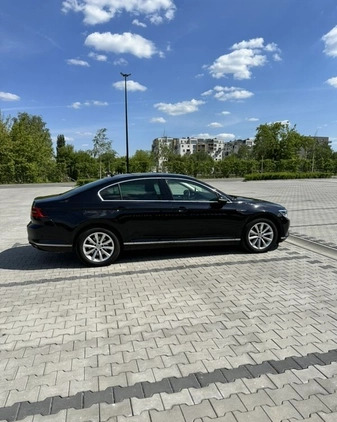 Volkswagen Passat cena 88900 przebieg: 147000, rok produkcji 2017 z Sosnowiec małe 497